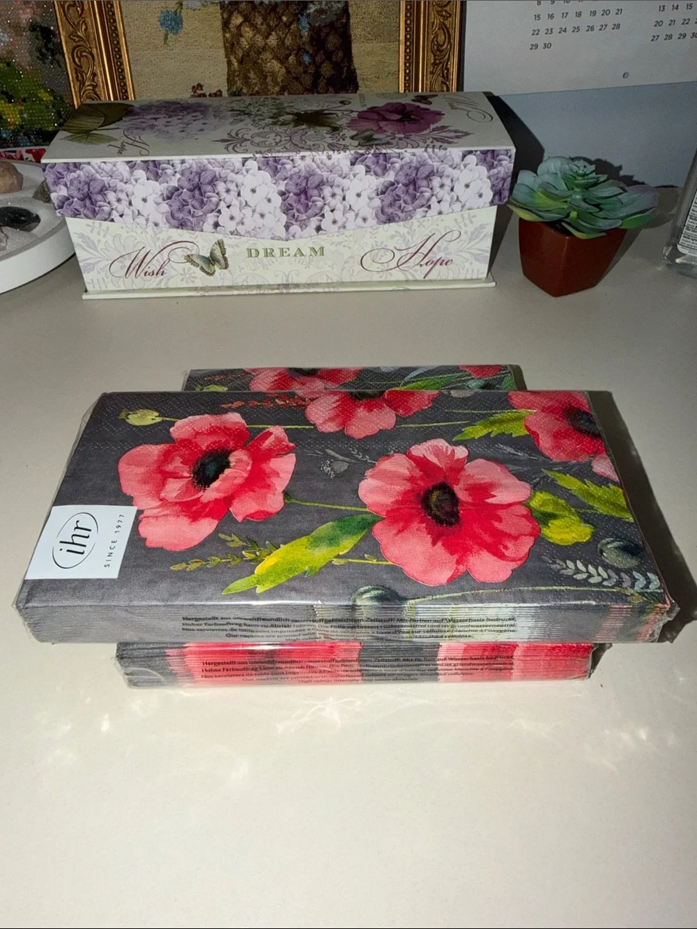 ihr Gray Red Green Field Poppy Matching Square & Rectangular Lunch Napkins